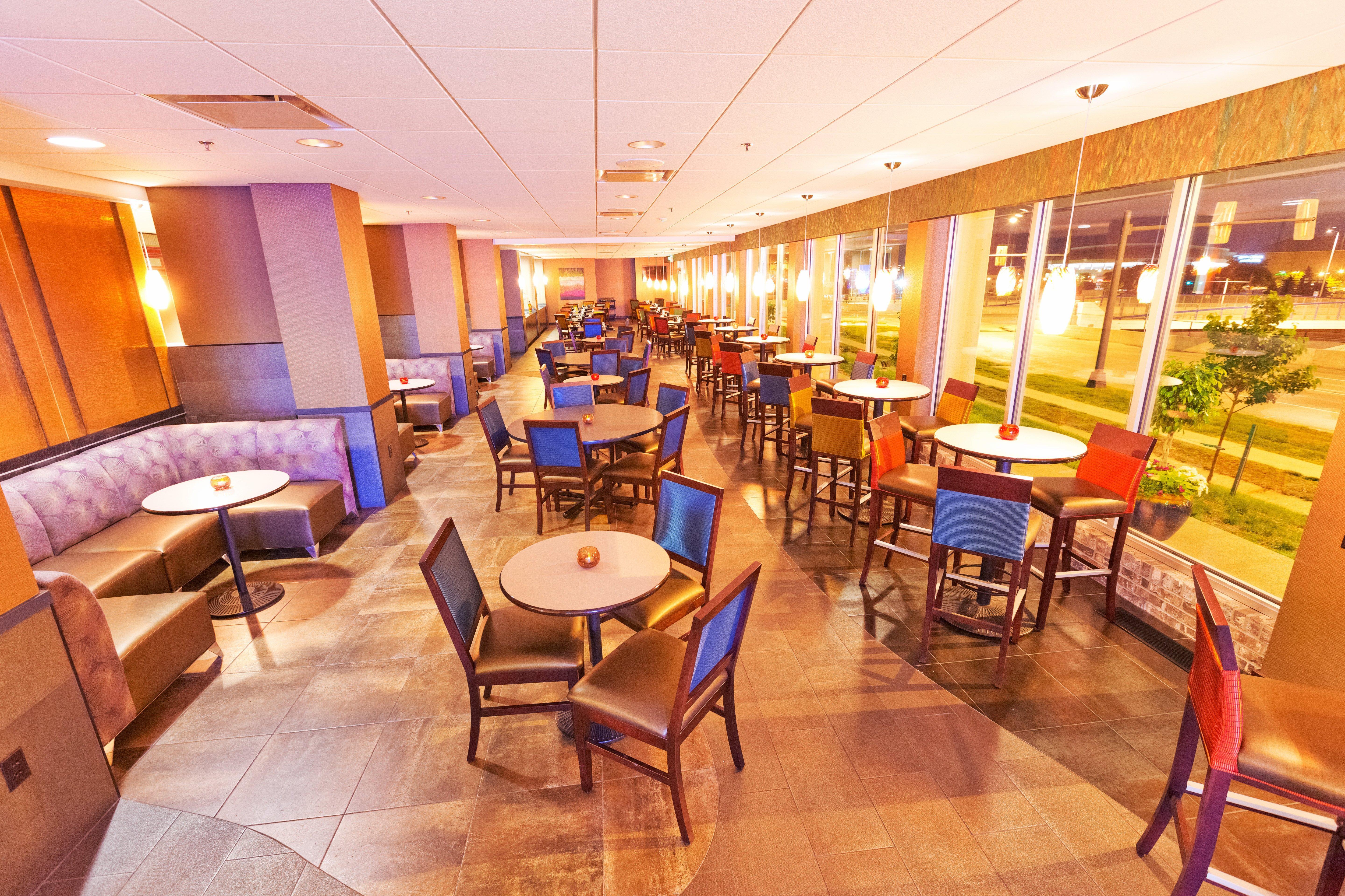 Holiday Inn Des Moines-Downtown-Mercy Campus By Ihg Экстерьер фото