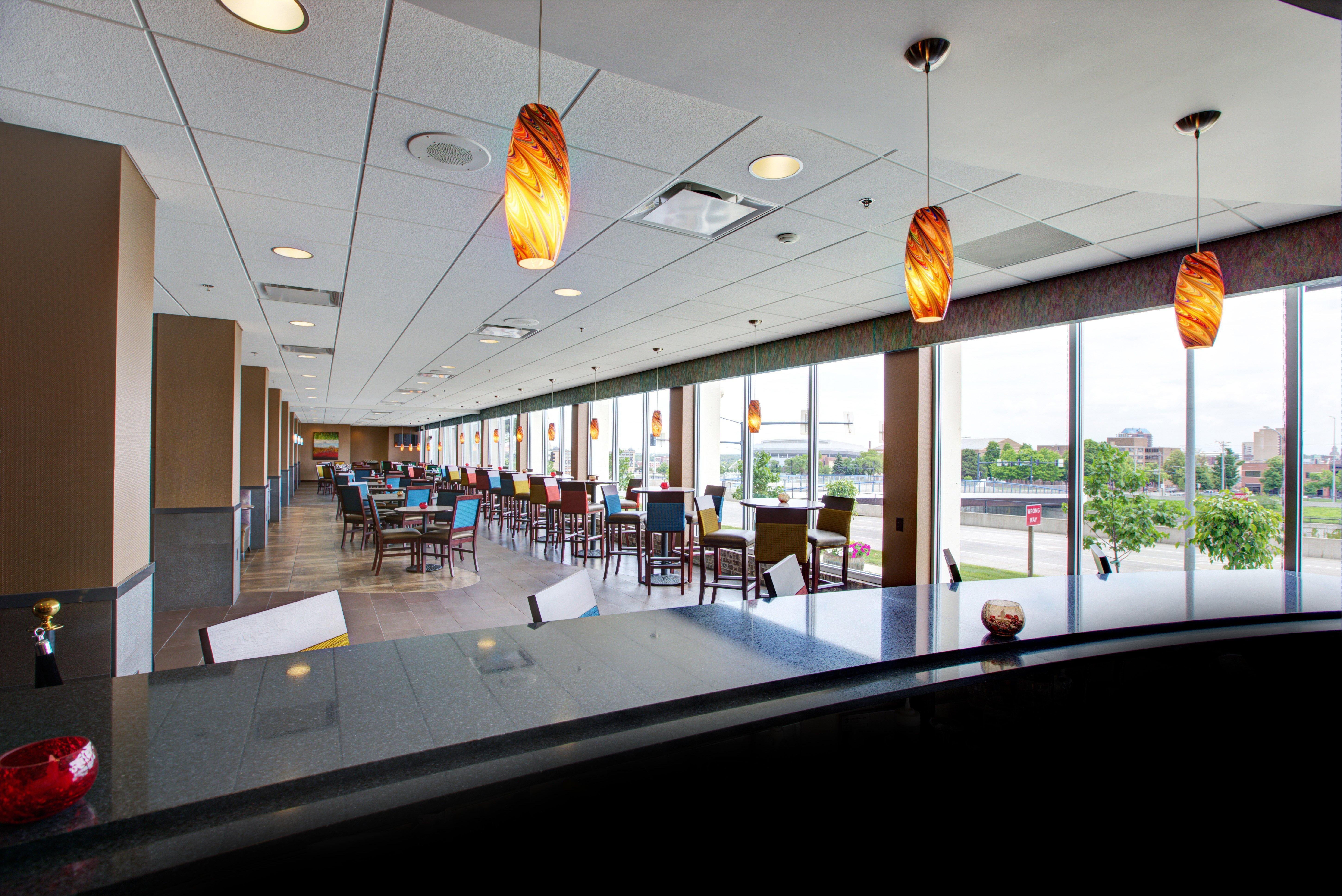 Holiday Inn Des Moines-Downtown-Mercy Campus By Ihg Экстерьер фото