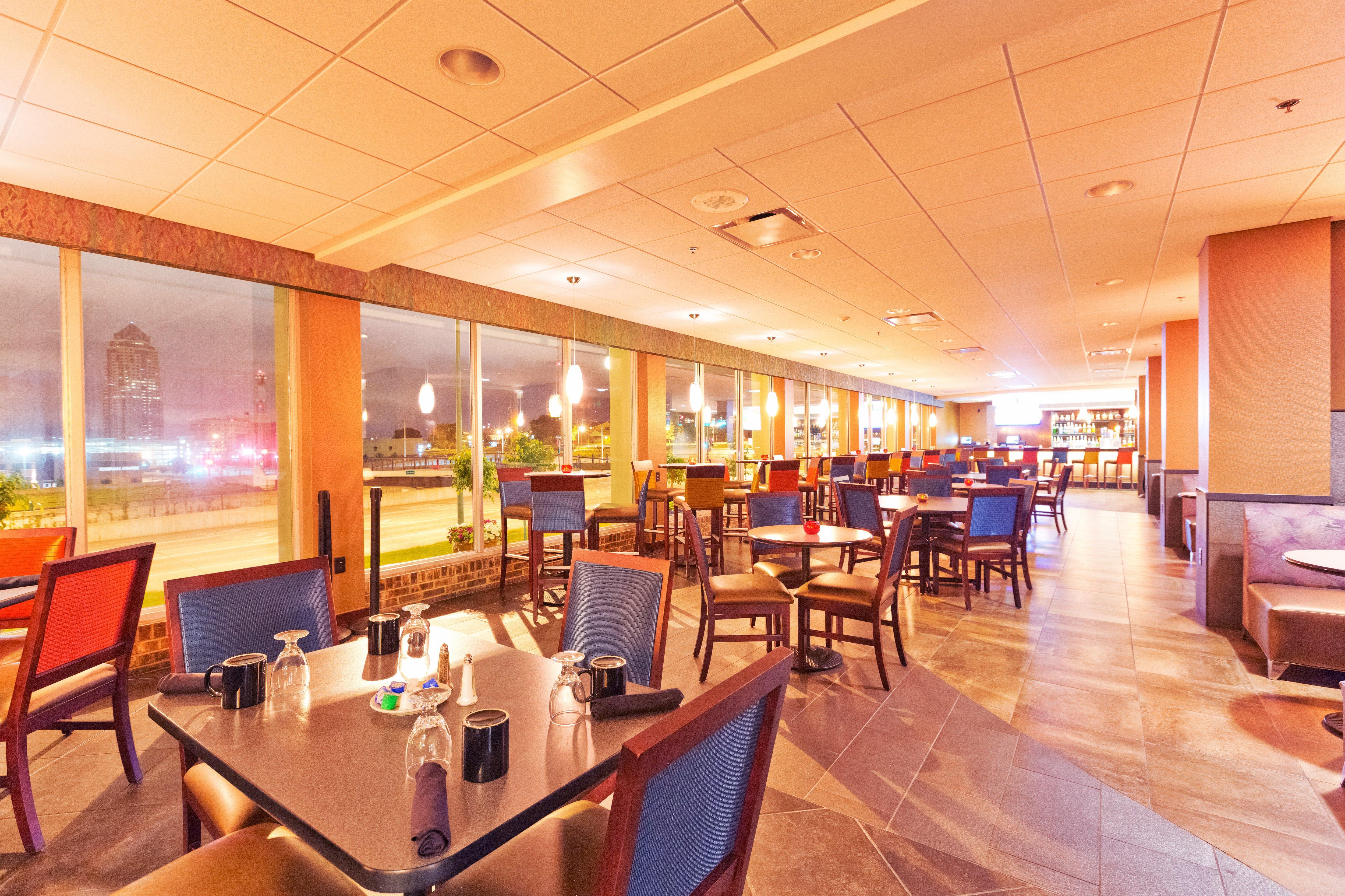 Holiday Inn Des Moines-Downtown-Mercy Campus By Ihg Экстерьер фото